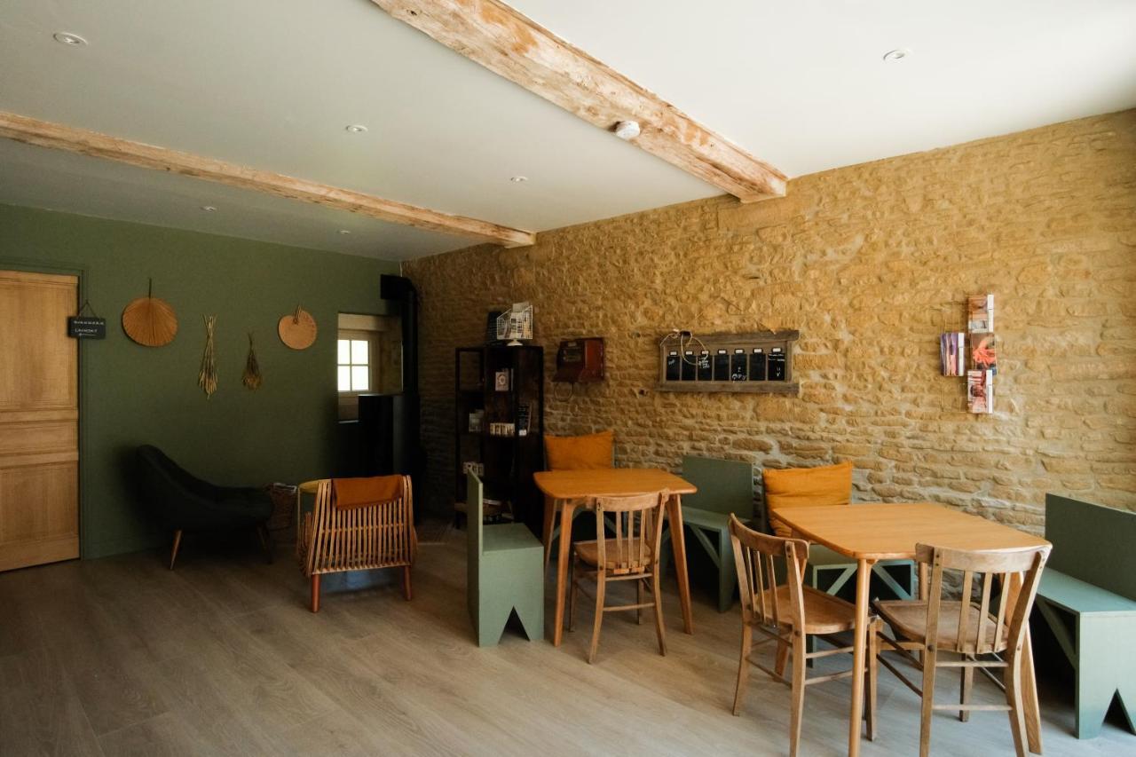 Le Domaine De L'Hostellerie Le Fresne-Camilly Exterior photo