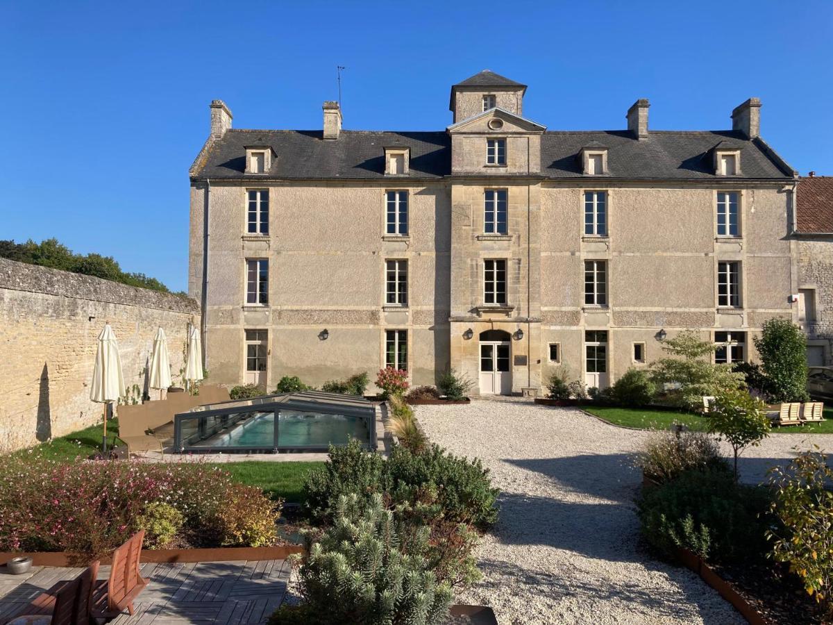 Le Domaine De L'Hostellerie Le Fresne-Camilly Exterior photo